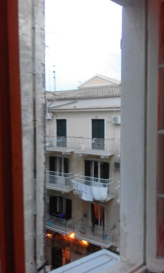 Private Room In The Center Of Corfu Old Town Exteriör bild